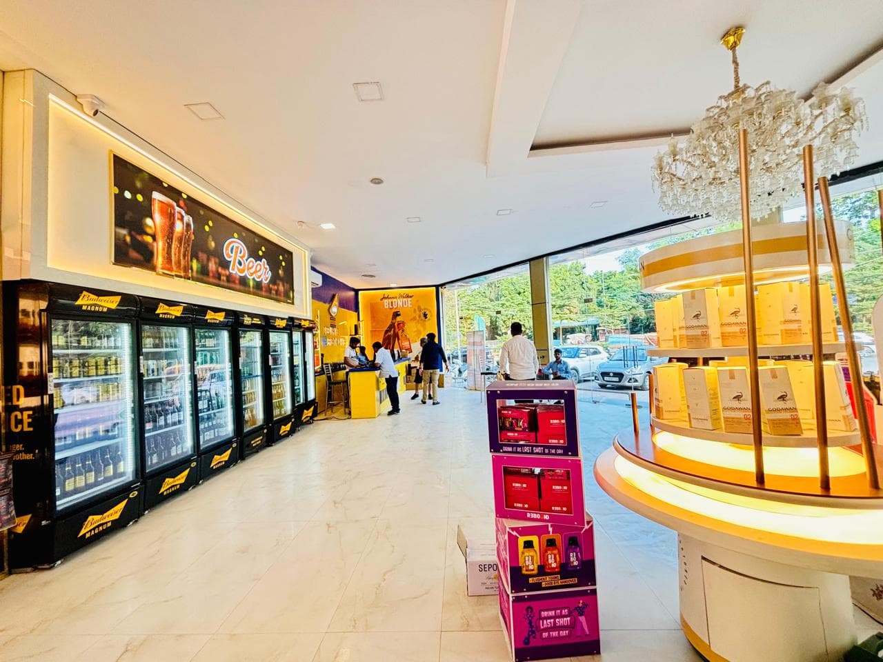 Liquor retail store located at Hero Honda Chowk, Gurugram